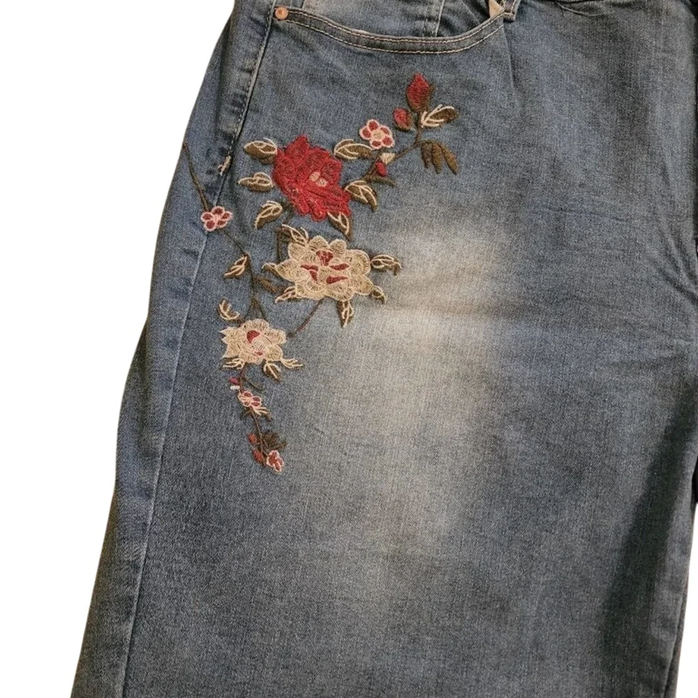 VINTAGE violet floral embroidered Stretch Jean Bermuda shorts‎ plus size 22 new!